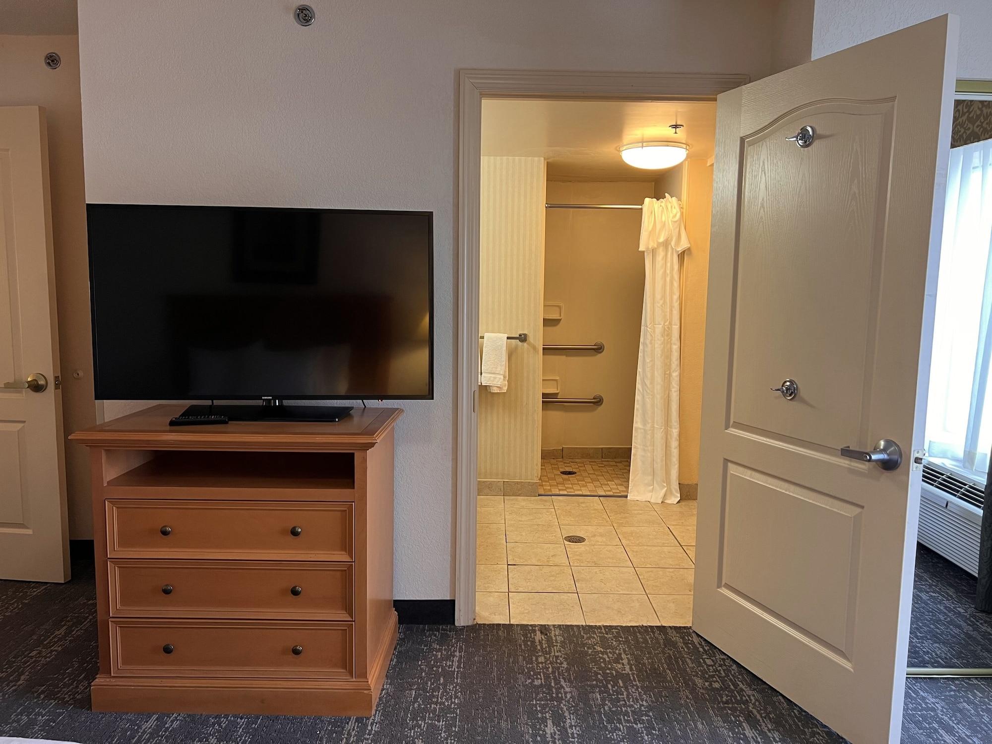 Hyatt House Colorado Springs Airport Otel Dış mekan fotoğraf