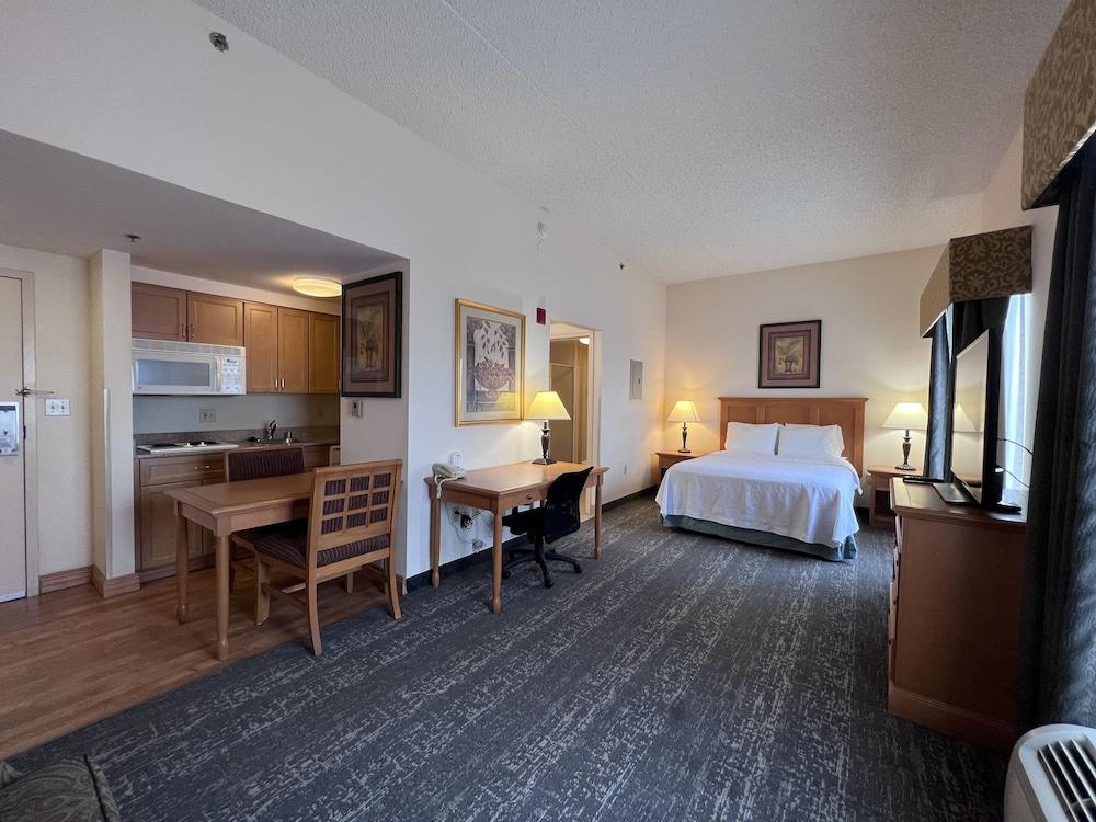 Hyatt House Colorado Springs Airport Otel Dış mekan fotoğraf