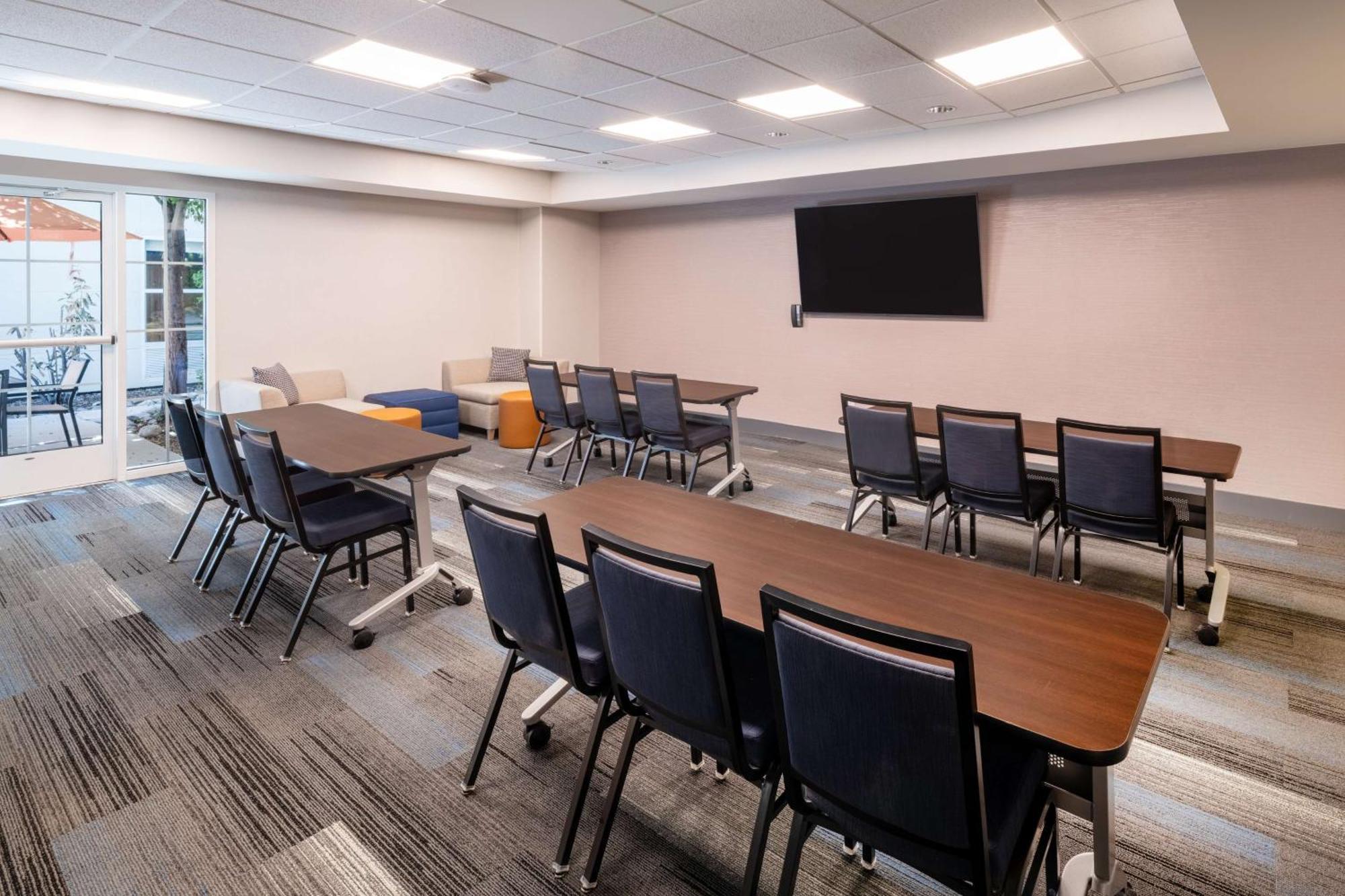 Hyatt House Colorado Springs Airport Otel Dış mekan fotoğraf